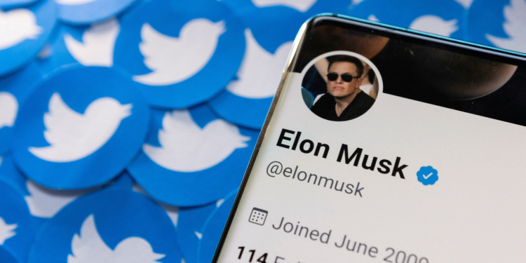 Australian Firm Sues Twitter for $665,000 for Not Paying Bills