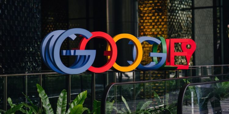 Google Engineers Rake in Big Bucks with Base Salaries up to $718,000, According to a New Report