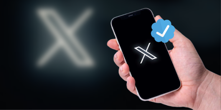 X Platform Introduces Feature Allowing Users to Conceal Blue Checkmark
