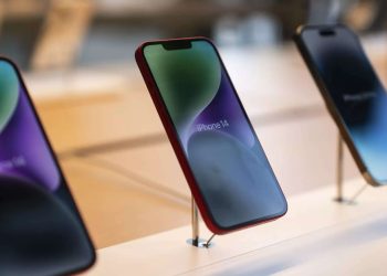 French Authorities Get Apple Software Update After iPhone 12 Dispute – Ministry Source