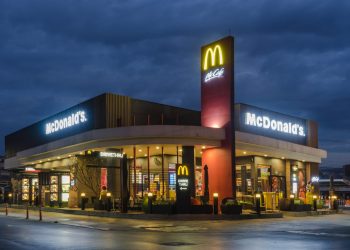 McDonald’s to Take Bigger Cut of Sales From Some Franchised Locations