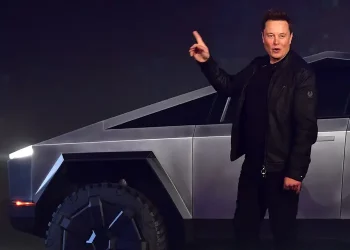 Tesla Engineers Secretly Designing Cybertruck Alternative Due to ‘Hatred’