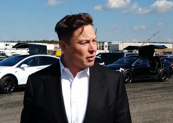 Elon Musk Loses $30 Billion in 48 Hours Due to Tesla’s Slow Down