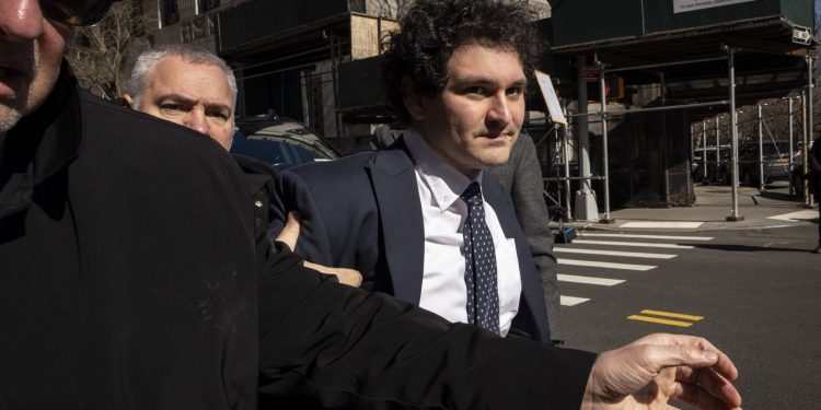 Sam Bankman-Fried to Testify in His Own Defense in FTX Trial