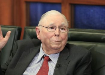 Unlocking Life’s Wisdom: 5 Must-Watch Videos Featuring Charlie Munger’s Timeless Lessons