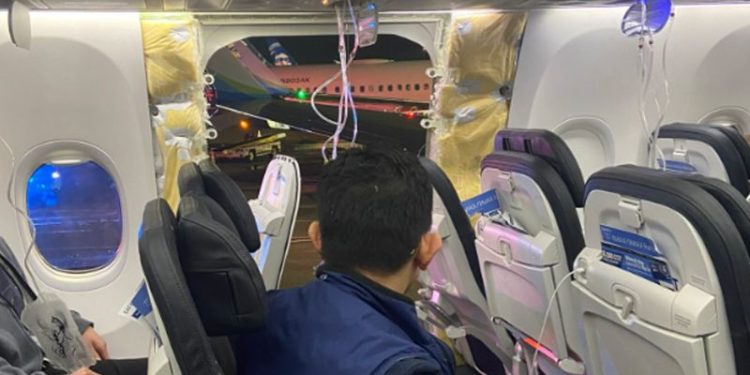 Miracle in the Sky: iPhone Falls 16,000 Feet from Alaska Airlines, Emerges Intact