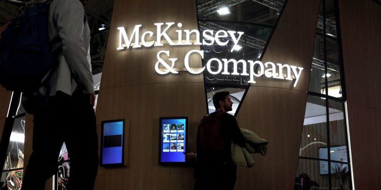 McKinsey & Company Places 3,000 Staffers Under Review Amid Economic Slowdown