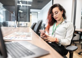 Gen Z Turns to ChatGPT for Career Guidance Over Bosses