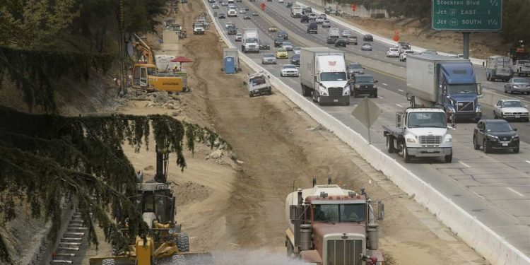 California Launches Pilot Program to Charge Drivers for Miles Driven