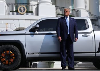Donald Trump Announces Plan to Cease Electric Car Sales, Stirs Controversy