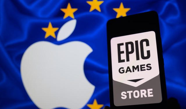 Apple Opens the Gates: Epic Announces Third-Party App Store Acceptance