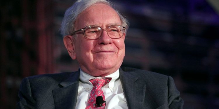 Buffett’s Berkshire Hathaway Sells $1.48 Billion Stake in Bank of America