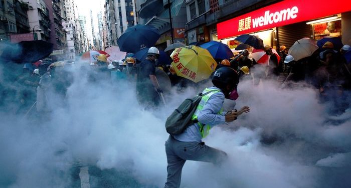 Dozens of Angry Chinese Suppliers Swarm Temu’s Office, Demand End to Refunds Without Returns