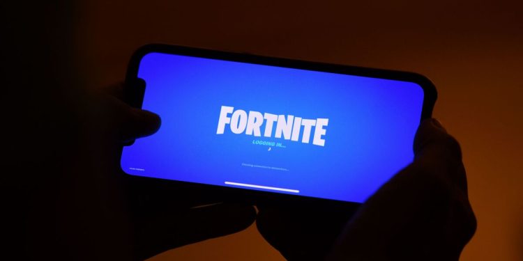 Epic Games CEO Promises to ‘Fight’ Apple Over ‘Absurd’ Changes