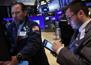 US Stock Market Sees Worst Day Since 2022 Over Tesla, Alphabet Quarterly Results