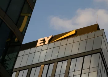 EY Fires Dozens of Staff for Attending Simultaneous Training Meetings