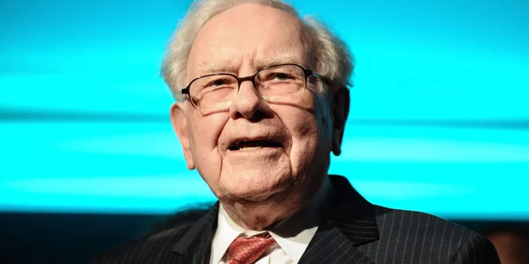 Warren Buffett Invests $185 Million in Emerging SpaceX Competitor