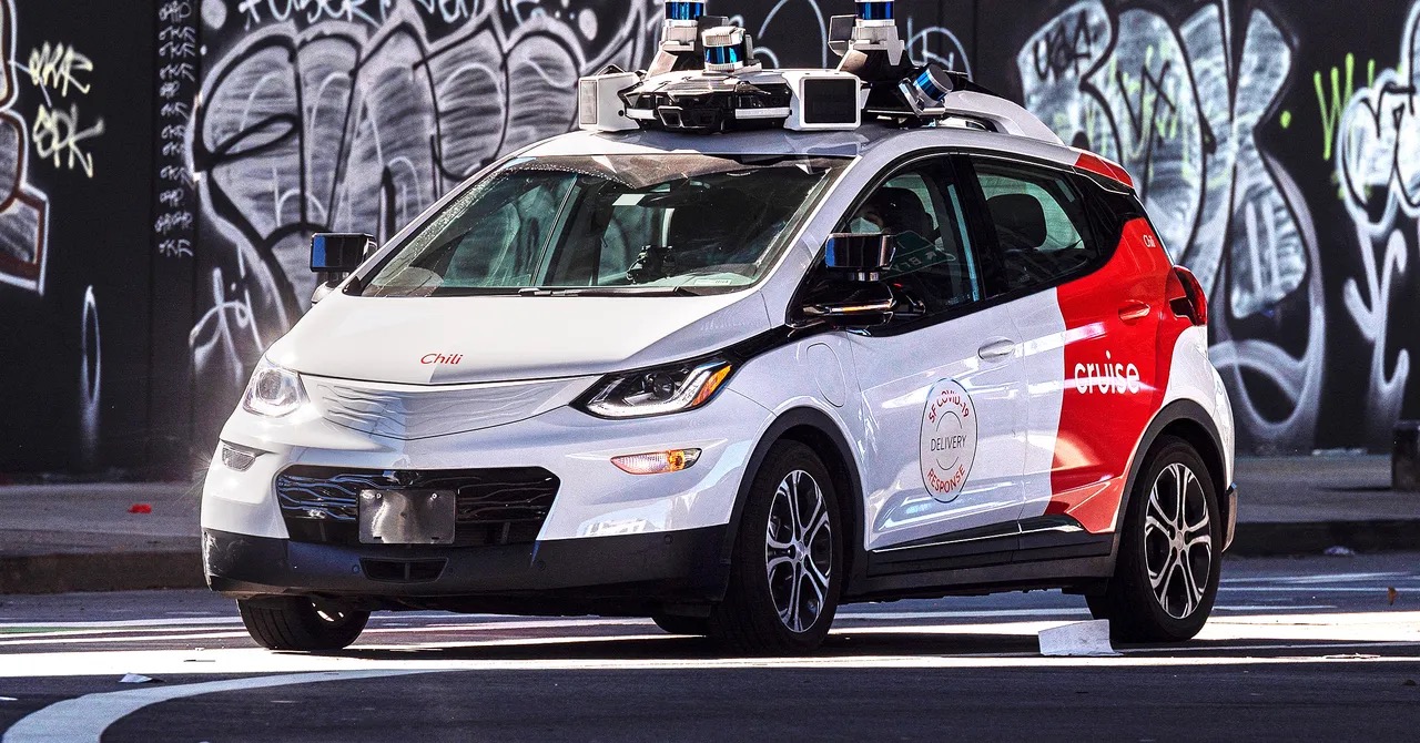 GM Reports Over 500,000 Super Cruise Users and Zero Crashes: A New Milestone in Hands-Free Driving