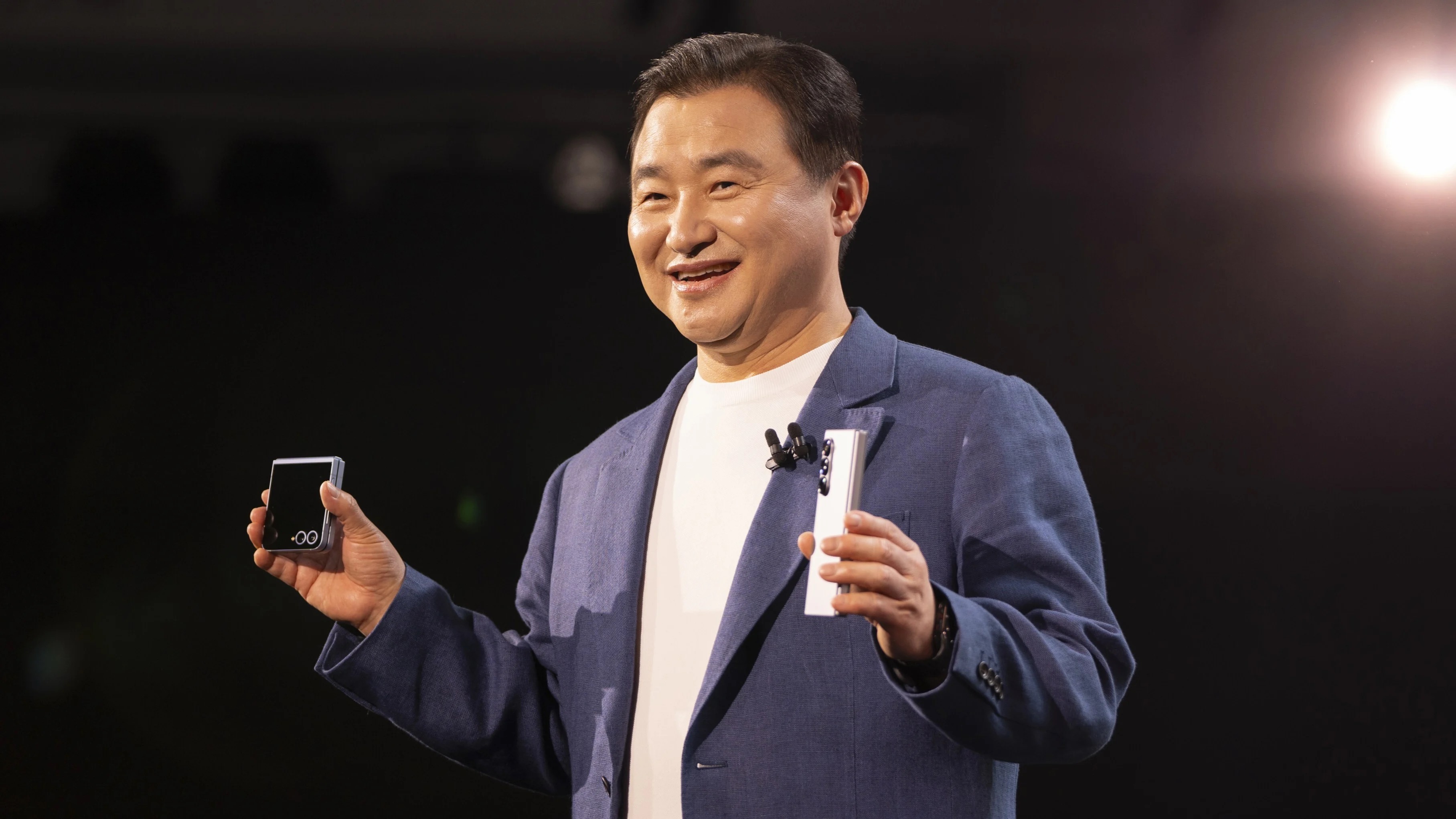 Samsung Reportedly Considering Price Hike for Galaxy S26 Phones