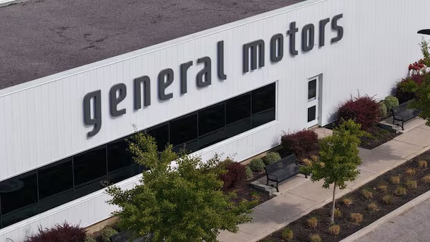 GM Canada Layoffs Hit Oshawa Plant, Putting Up to 1,200 Autoworkers Out of Work Friday