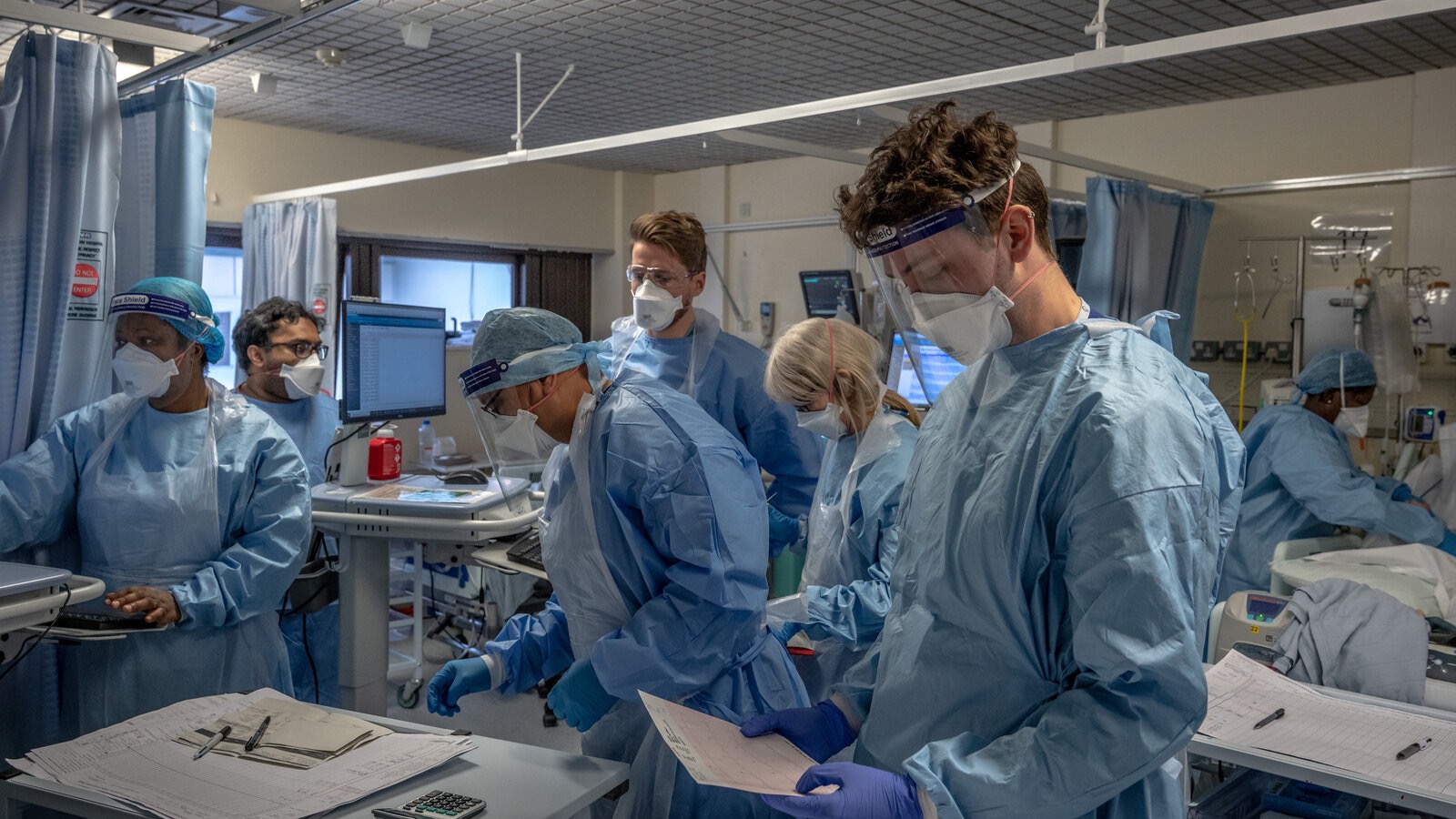 Britain’s NHS Faces Backlash Over Reported Patient Data Access for Palantir Contractors